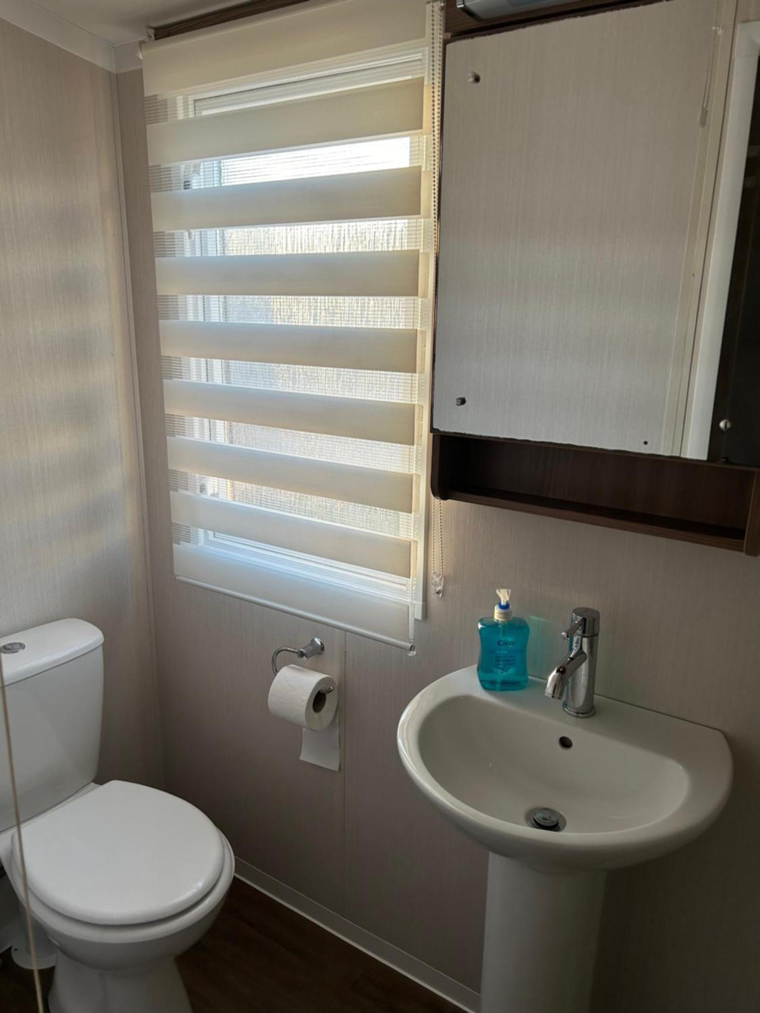 3 Bedroomed Caravan With Amazing Sea Views! Scarborough Esterno foto