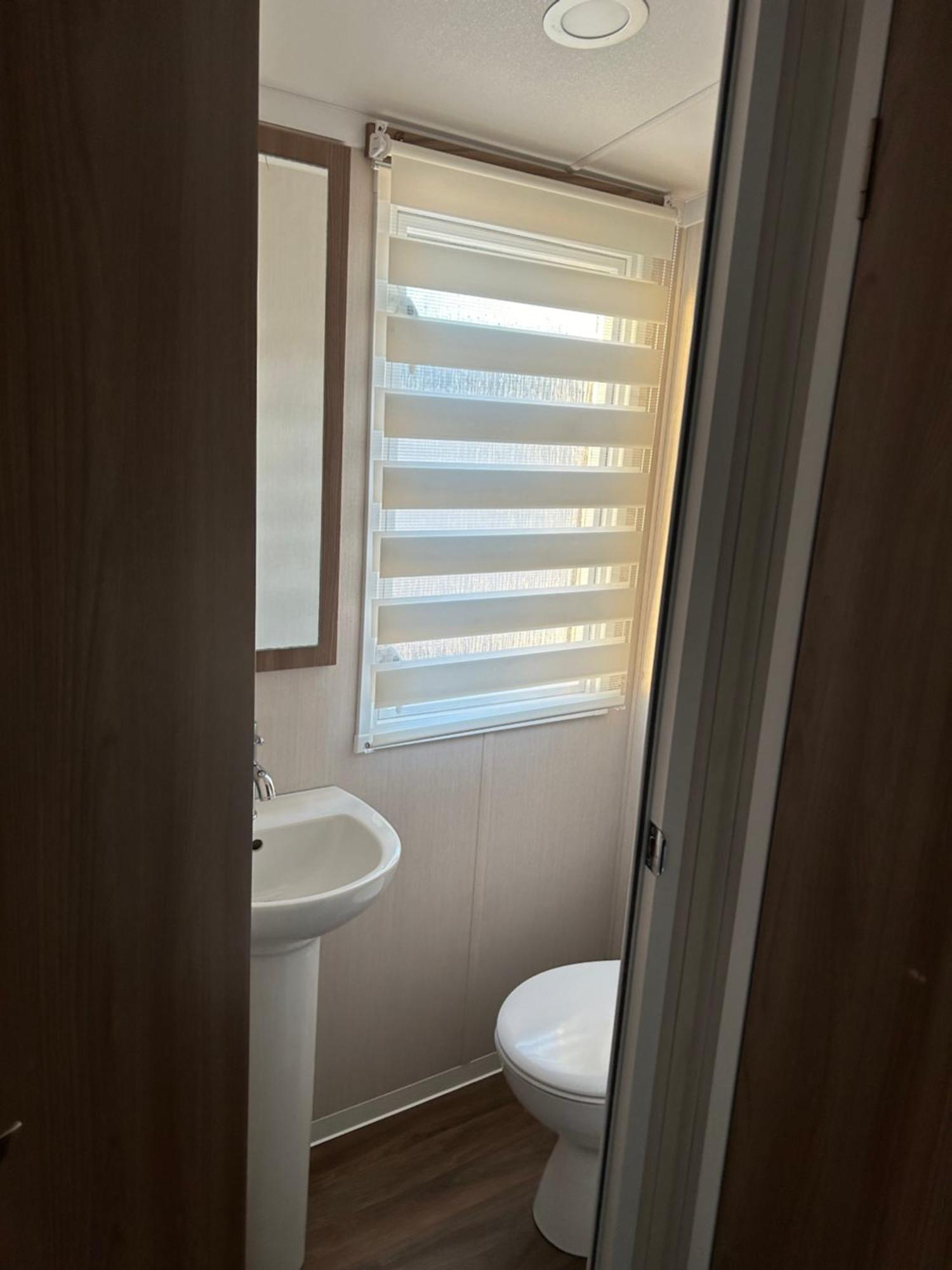 3 Bedroomed Caravan With Amazing Sea Views! Scarborough Esterno foto